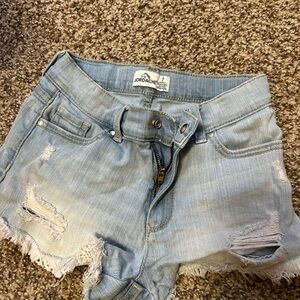 Lots of girls shorts, tee shirts, jeans sz 7/8